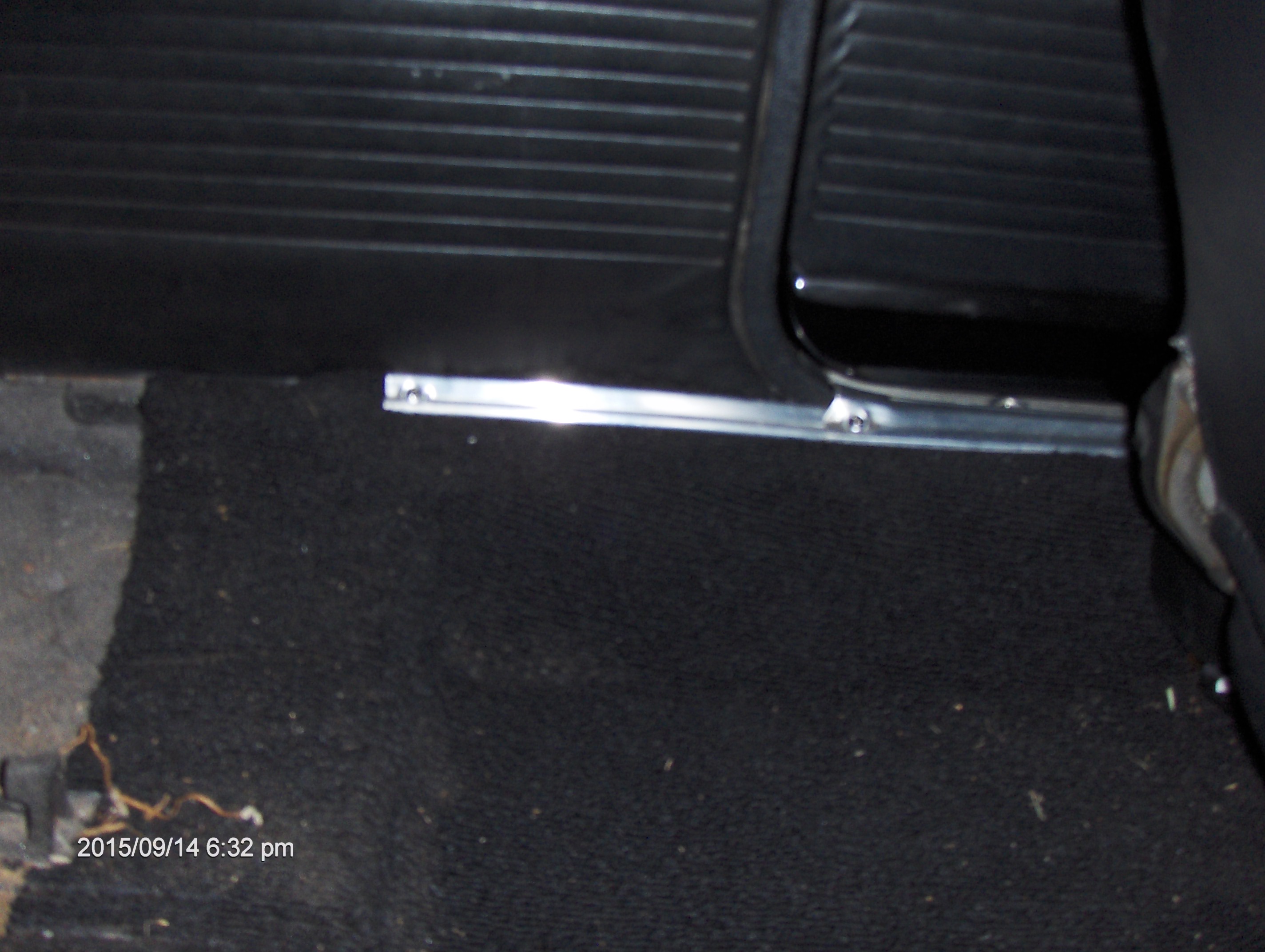 Attached picture rearseat2 005.JPG